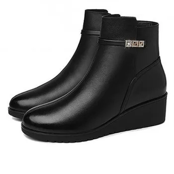 Cresfimix / Дамски Модни високо качество Черни обувки с кръгло бомбе, Увеличаване на Растежа, Есенно-зимни Дамски Ежедневни Прекрасни Ботуши до коляното A744