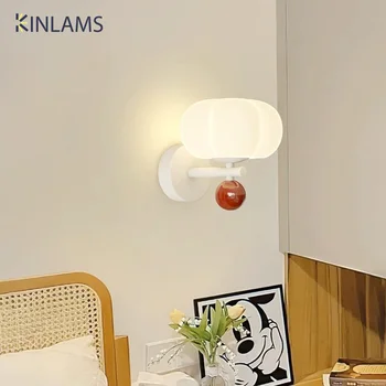 Малка странична лампа за спалня в кремовом стил, монтиран на стената лампа в скандинавски стил, детска стая, хол, декорация на дома, монтиран на стената лампа, коридор, стълбище, led лампа