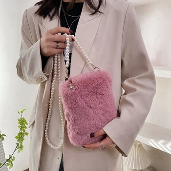 Нова плюшен чанта за мобилен телефон, модерна чанта през рамо с перлената на веригата, зимна квадратен портфейл за монети за момичета