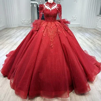 Ново червено прекрасна сватбена рокля с кръгло деколте и дълъг ръкав и по-голяма опашка 2024 г.