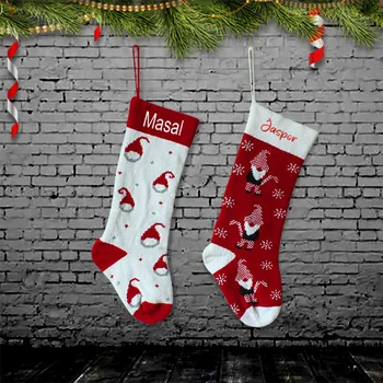 Персонализирани Червени Коледни Чорапи, Коледни Чорапи с Име, Чорапи с Монограм, Семеен Подарък Чорапи, Ферма Чорапи